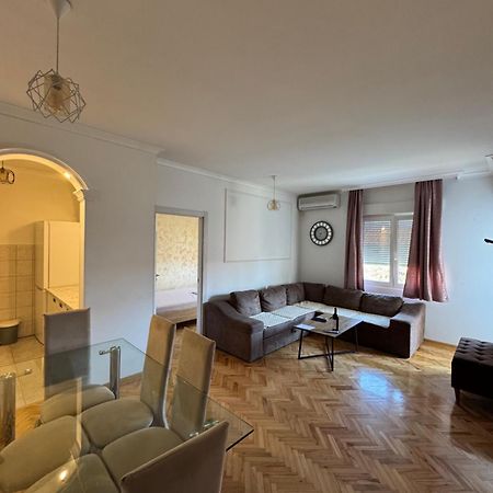 Long Royal Apartment Podgorica Exterior photo